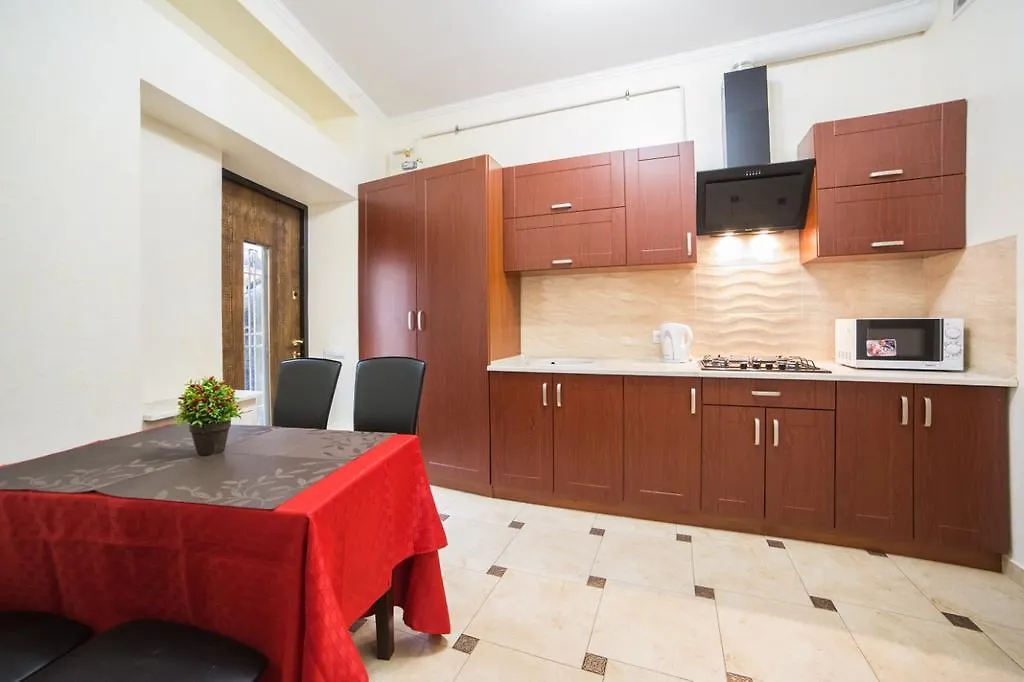 Cozy Apartment In Khmelnitsky Str. Lviv